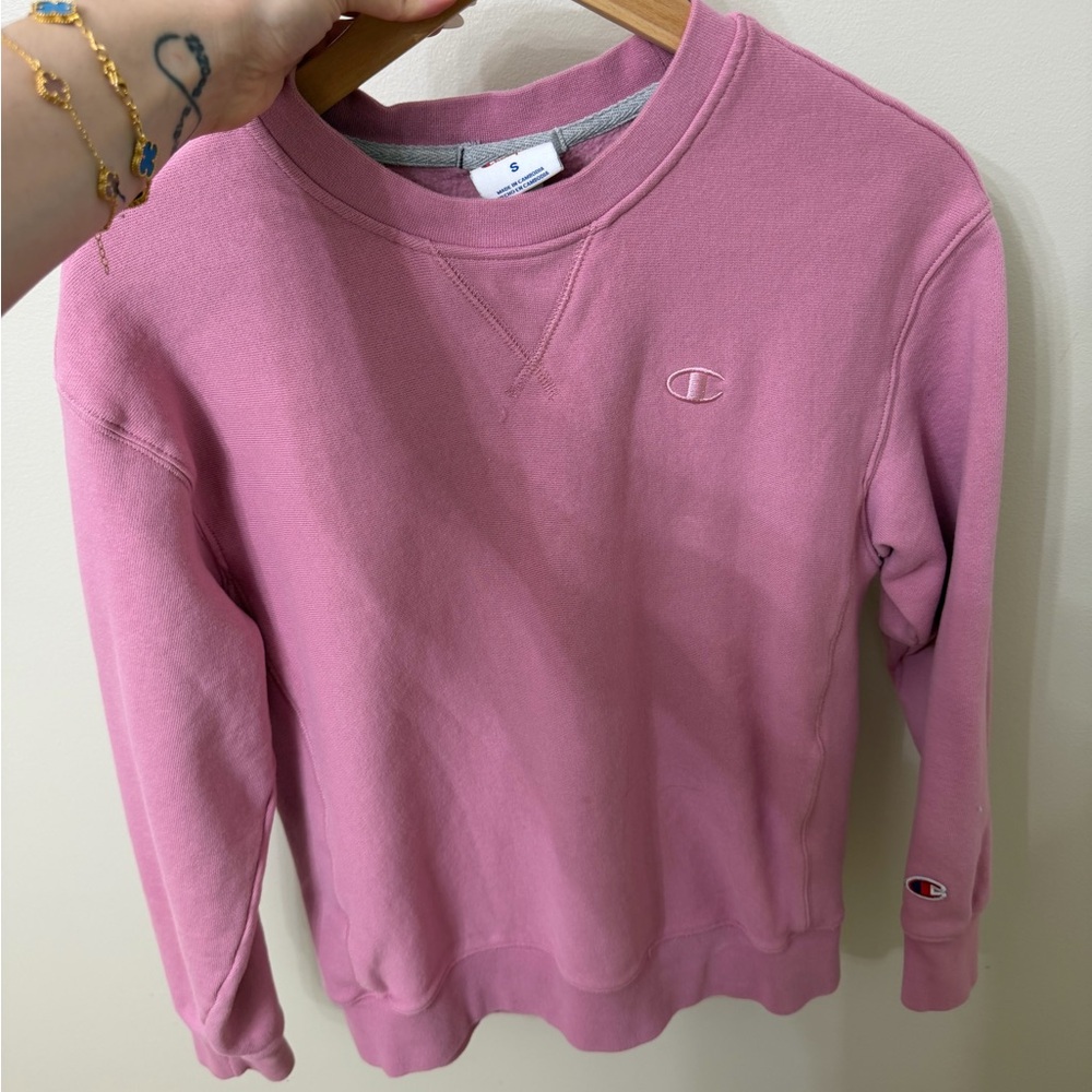 Champion Dusty Pink Embroidered Logo Crewneck